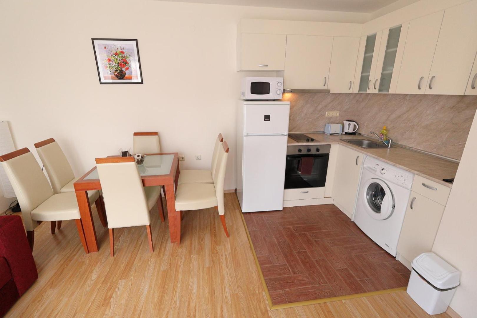 Privilege Fort Beach Apartments Sveti Vlas Bagian luar foto