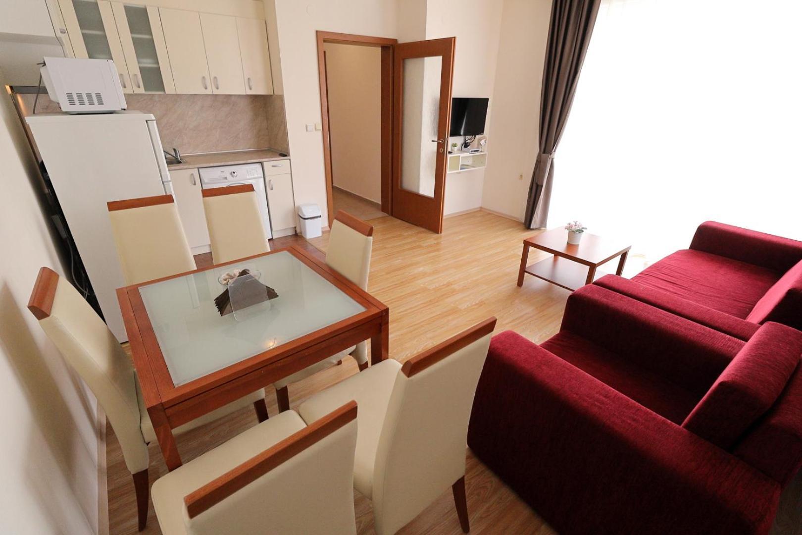 Privilege Fort Beach Apartments Sveti Vlas Bagian luar foto